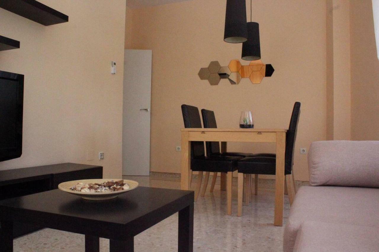 Appartement Renovado Y Muy Cerca Del Centro Urbano à Málaga Extérieur photo